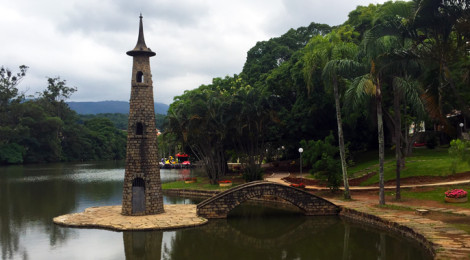 Parque Edmundo Zanoni em Atibaia, SP